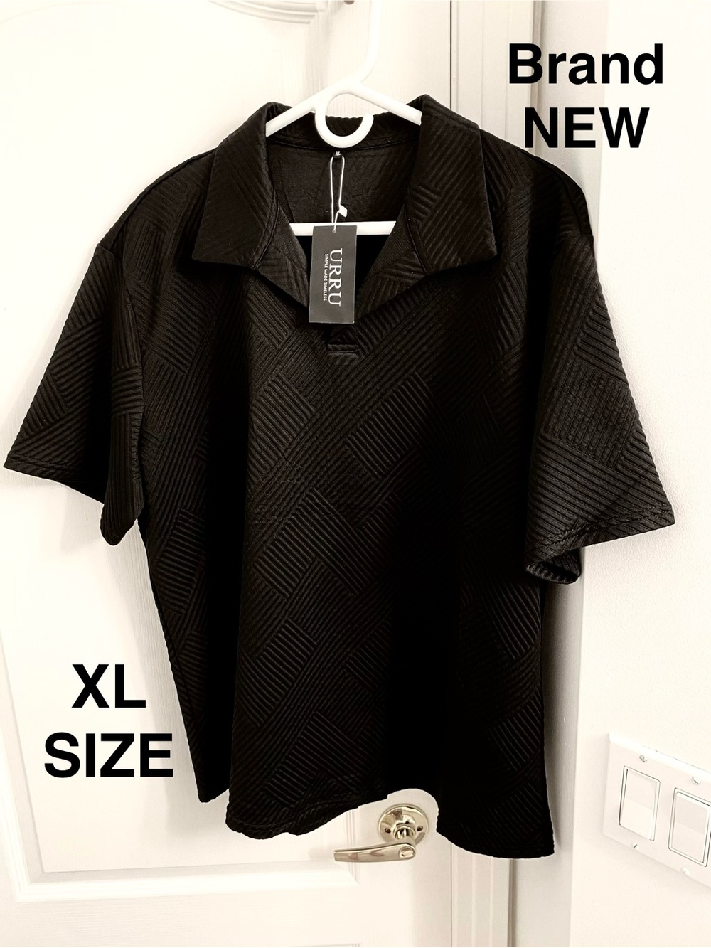 Men's Black Textured Polo Shirt - XL. BUNDLE AND SAVE